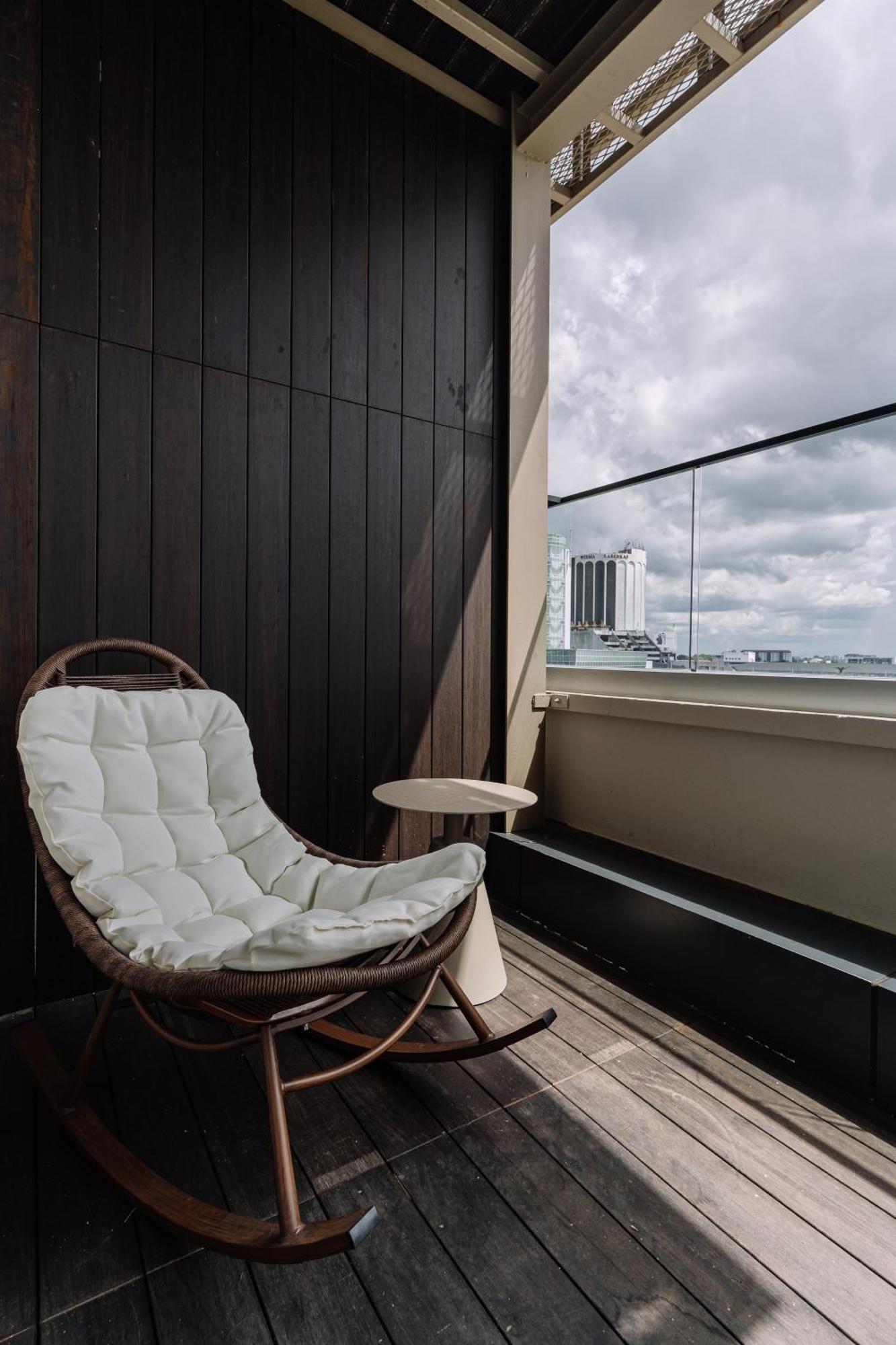 Impiana By Roxy Hotel クチン エクステリア 写真